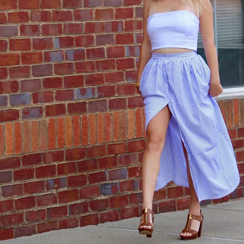 Blue and white striped skirt NWOT